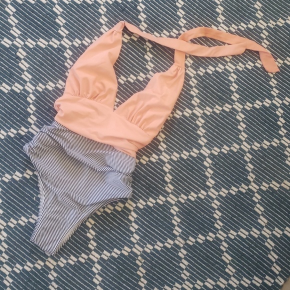 Cupshe Other - NWOT Swimsuit
